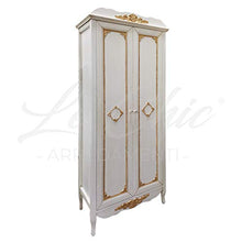 Shop Chic Armadio barocco decapè Giulia con decori e fregi foglia oro
