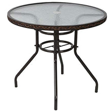 Outsunny Tavolo da Giardino in Rattan, Tavolino Rotondo da Esterno in Vetro Temperato con Foro per Ombrellone, Marrone, Φ80x71cm