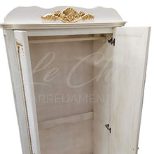 Shop Chic Armadio barocco decapè Giulia con decori e fregi foglia oro