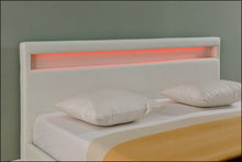 Corium Letto Imbottito Illuminazione LED (Paris) (Bianco)(140x200cm) Letto Moderno/Similpelle/con Rete a doghe di Legno /
