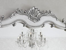 Simone Guarracino Luxury Design Comò e specchio Anderson stile Barocco Moderno arredo bagno bombato foglia argento marmo crema pomelli Crystal Sw