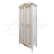 Shop Chic Armadio barocco decapè Giulia con decori e fregi foglia oro