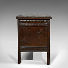 Compatto Antico Coffer, Inglese, Quercia, Cassapone, Tronco, Primo Georgiano, Circa 1720