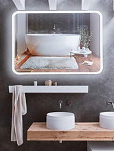 Mr. Claymore, specchio da bagno con illuminazione, 60 x 80 cm, specchio da parete con interruttore touch, specchio con illuminazione, specchio grande, specchio a LED, Bathroom Mirror