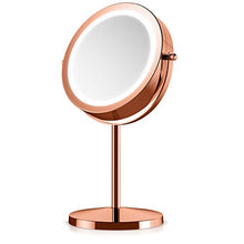 Navaris specchio ingrandente con luce LED - specchio luminoso 5:1 ingrandimento x5 specchietto girevole per il trucco da appoggio luce integrata rame