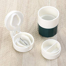 SUPVOX Tagliapillole Pillola frantoio Taglia in Due o Quattro Qualsiasi Pillola Frantumare Pillole in Polvere(Verde + Bianco)