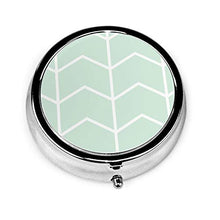 Chevron Mint Northern Lights - Contenitore rotondo per pillole a 3 scomparti, in metallo, per medicina e vitamina
