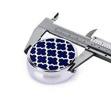 Contenitore rotondo per pillole con motivo a quadrifoglio blu navy e bianco, a 3 scomparti, in metallo, per medicina e vitamina