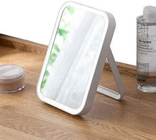 Specchio per il Trucco Illuminato per Viaggi d'Ingrandimento 3 X ingrandimento LED Vanity