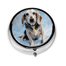 Kippy Beagle Senior and Best Dog Ever Iris Richardson - Contenitore rotondo per pillole a 3 scomparti, in metallo, per medicina e vitamine, per viaggi all'aperto