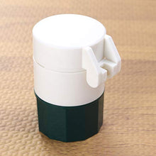 SUPVOX Tagliapillole Pillola frantoio Taglia in Due o Quattro Qualsiasi Pillola Frantumare Pillole in Polvere(Verde + Bianco)