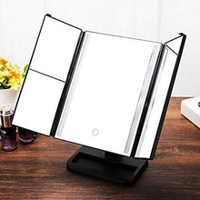 Specchio cosmetico a LED, specchio da trucco illuminato a tre ante, touch screen e specchio con ingrandimento 3X / 2X / 1X, specchio per il trucco da tavolo con due modalità di alimentazione, specchi