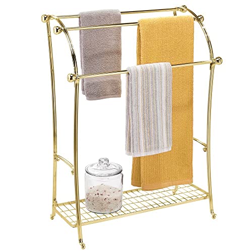 mDesign Portasciugamani da Terra – Porta Asciugamani da Bagno a Tre Bracci – Piantana Porta Asciugamano in Metallo con mensola per Accessori – Ottone