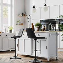 SONGMICS Set di 2 Sgabelli da Bar, Altezza Regolabile, con Schienale, Seduta Imbottita, Poggiapiedi Metallico e PU Trapuntata, in Soggiorno e Ristorante, Portata di 120 kg, Nero LJB073B01