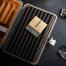 Panjianlin Cigar Box Innovativa Comodo Blocco Cigar Humidor Grande capacità di Alluminio in Lega di magnesio Caso Legno di Cedro Cigar Box Portable di Viaggio Cigar Box di stoccaggio