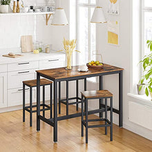VASAGLE Set di 2 Sgabelli da Bar, Sedie da Pranzo Alte, per Cucina, Sala da Pranzo, Soggiorno, Stile Industriale, Marrone Vintage e Nero LBC65X