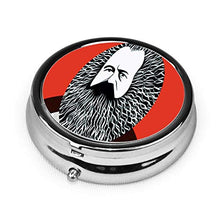 Mini portapillole rotondo con pupazzo di neve di Natale e fiocco di neve giornaliero mini organizer per pillole elegante e portatile da viaggio con 3 scomparti