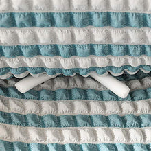 BoruisX - Copridivano elasticizzato universale in tessuto di poliestere ad alta elasticità, 1/2/3/4 posti, fodera per divano con gonna e fascia elastica (rosa, 235-300 cm)