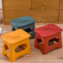 MoYouno Sgabello pieghevole rosso portatile, robusto e pieghevole, in plastica, per bagno, casa, cucina, giardino, viaggi all'aria aperta