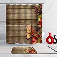 Combinazione Bagno. Immagini Chiare E Colori Vivaci Rendono Il Tuo Bagno Pieno di Vita. Accessori da Bagno. Foglie di Acero su Assi di Legno.