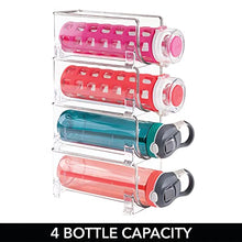 mDesign cantinetta – per bottiglie d’acqua e bottiglie di vino – 4 vani – trasparente – salvaspazio – per armadi o credenze