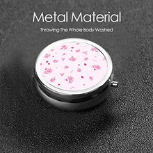 Ditsy - Contenitore rotondo per pillole con 3 scomparti in metallo, stile vintage, con rose pastello, per medicina e vitamine, per viaggi all'aperto