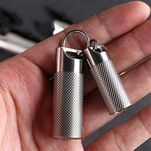 GUOGUODA 2 Pezzi,Mini Bottiglia ermetica Portatile Impermeabile in Titanio,Bottiglia di Emergenza per Sopravvivenza a Secco all'aperto,45 mm * 15 mm + 35 mm * 12 mm