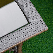 Set Salotto da Giardino Divano 2 Poltrone e Tavolino in Rattan Marrone