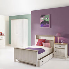 YUKA M-104 - Armadio contemporaneo in rovere bianco
