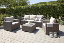 Keter California Set 2 Poltrone in Rattan, Set di 2 Divanetti con Cuscino Incluso Color Cappuccino