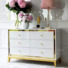 Glamorous cassettiera in legno laccato su gambe in acciaio Lorenzo M Silver
