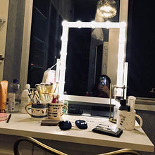 Specchio per Trucco a LED 3 Temperature di Colore Superficie dello Specchio HD Oscuramento Continuo Angolo di Rotazione di 360 ° Specchio per Trucco Professionale
