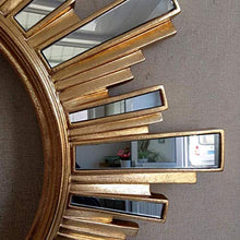 HFFFHA Specchio per Il Trucco in Stile Europeo Bagno a Parete per Bagno Specchio Rotondo Impermeabile Specchio da Parete Decorativo per Interni Ideale