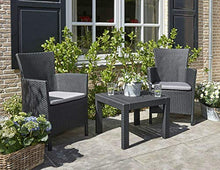 Allibert Rosario Balcony, Set di mobili da giardino, da 2 poltrone e 1 tavolino in plastica, simil-vimini, cuscini, colore antracite (P P Antracite)