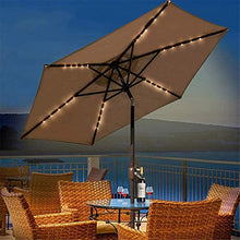 Tavolo da picnic all'aperto Ombrellone ad energia solare con 30 luci a LED, ombrelloni da esterno in alluminio per ponte, regolazione di inclinazione della piscina e braccialetti Li (sedia) Bbq Party