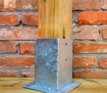 CABEX CO. s.r.l. – Palo Supporto Dimensioni CM. Base 9x9xH240 in Legno di Pino massello impregnato in Autoclave, per Pannelli Grigliati, Frangivento, Recinzioni e Pergole. Modello [026]