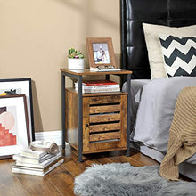 VASAGLE Comodino in Stile Industriale, Tavolino con 2 Piani d’Appoggio, Ripiano Regolabile, Struttura in Acciaio, 40 x 40 x 60 cm, Camera da Letto Salotto, Marrone Vintage e Nero LET62BX