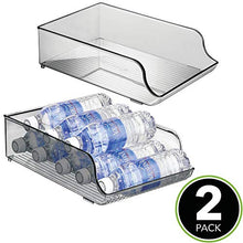 mDesign Set da 2 portabottiglie – Bottigliera in plastica robusta per cucina, dispensa e frigo – Scaffale porta vino per la conservazione ottimale di vini o altre bevande – grigio fumo