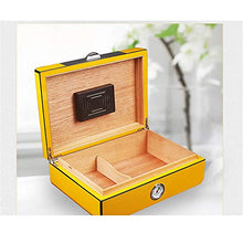 Panjianlin Cigar Box Cedar Giallo Sigaro Idratante Governo Spagnolo Legno di Cedro High Light in Fibra di Carbonio Cigar Humidor Portable di Viaggio Cigar Box di stoccaggio
