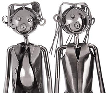 Brubaker Coppia Portabottiglie Vino con Cane - Oggetto Decorativo - Supporto per Bottiglie di Metallo - con Biglietto d'Auguri per Il Vino Regalo