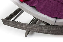 AVANTI TRENDSTORE - Almeida - Sdraio da Giardino con Schienale Regolabile, in polirattan di Colore Grigio con Cuscino Grigio. Dimensioni: Lap 200x38x70 cm