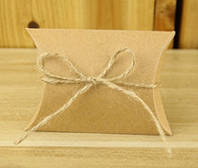TREESTAR Creative Retro Kraft Box Pillow Shape Candy Box for Wedding Decorazione Pacchetto Regalo 1PCS con spago Marrone Giallo, Carta, Brown, 9 * 6.5 * 2.5CM