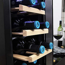 Cecotec Cantinetta Grand Sommelier 800 CoolWood. 8 bottiglie, capacità di 25 l, porta in vetro con telaio in acciaio inox e ripiani in legno, pannello touch e display a LED.