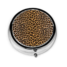 Contenitore rotondo per pillole con stampa leopardo a 3 scomparti, in metallo, per medicina e vitamine, per viaggi all'aperto