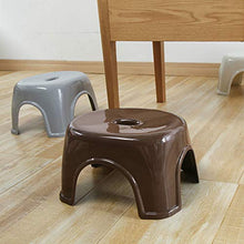 Sgabello Per Vasca E DocciaSgabello Antiscivolo Per Bagno Multifunzione Panca Per Scarpe Da Bagno Sgabello Creativo In Plastica Spessa Per La CasaSedia Da Doccia (Size:27cm ? 23cm ? 17cm; Color:Beige)