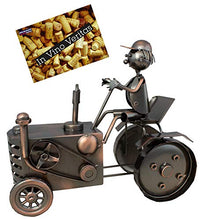 Brubaker portabottiglie per Vino Trattore con Trattore conducente Decorazione Oggetto Metallico con Biglietto d'auguri per Vino Presente