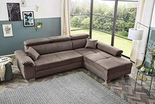 AVANTI TRENDSTORE - Gamano - Divano ad Angolo in Microfibra Marrone Scuro, con Funzione Letto e poggiatesta Regolabili, 2 Cuscini Piccoli compresi. Dimensioni Lap 295x100x214 cm