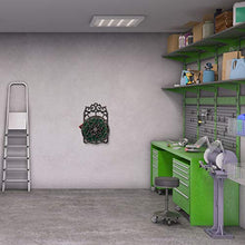 Relaxdays, Nero-Oro Supporto Porta Tubo da Parete, Design Antico, Girevole, da Giardino, in Ghisa HxLxP 52 x 33 x 31 cm