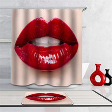Combinazione Bagno. Immagini Chiare E Colori Vivaci Rendono Il Tuo Bagno Pieno di Vita. Accessori da Bagno. Labbra Rosse Luminose.