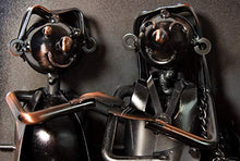 Brubaker Portabottiglie armanti - Wall Art Picture Metal - con 3 portabicchieri - Incluso Biglietto di Auguri per Il Vino Presente